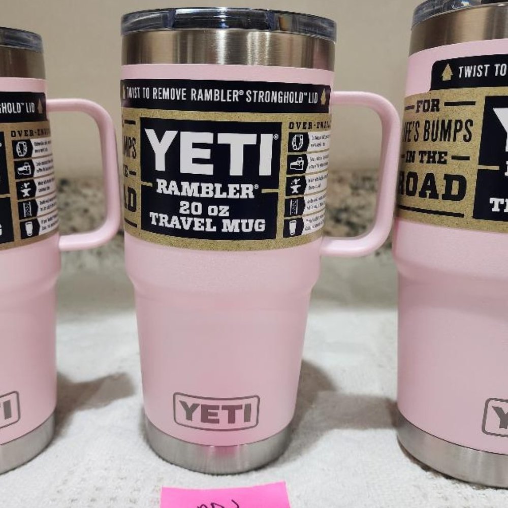 YETI 20 OZ TRAVEL MUG ICE PINK